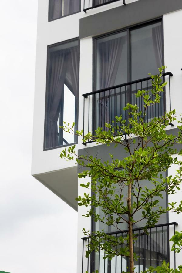 The Art - Tina Hotel And Apartments Ho-Chi-Minh-Stadt Exterior foto